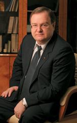Совмен Владимир Кушукович